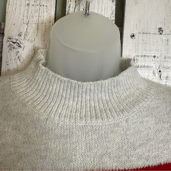 American Eagle Smiley Sweater Heather Gray AE Logo Women's Medium Preppy Retro - Picture 7 of 12